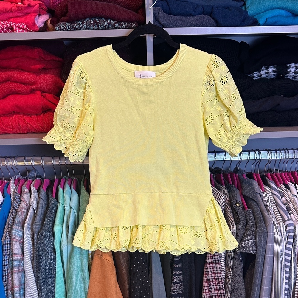 Anthropologie yellow eyelet short sleeve crew neck sweater size XS